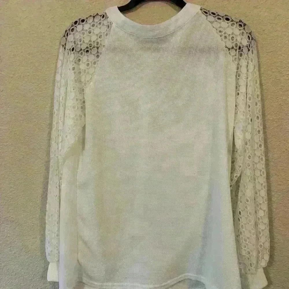 White Miholl long sleeve with lace sleeves, size L, festivals, bridal shower